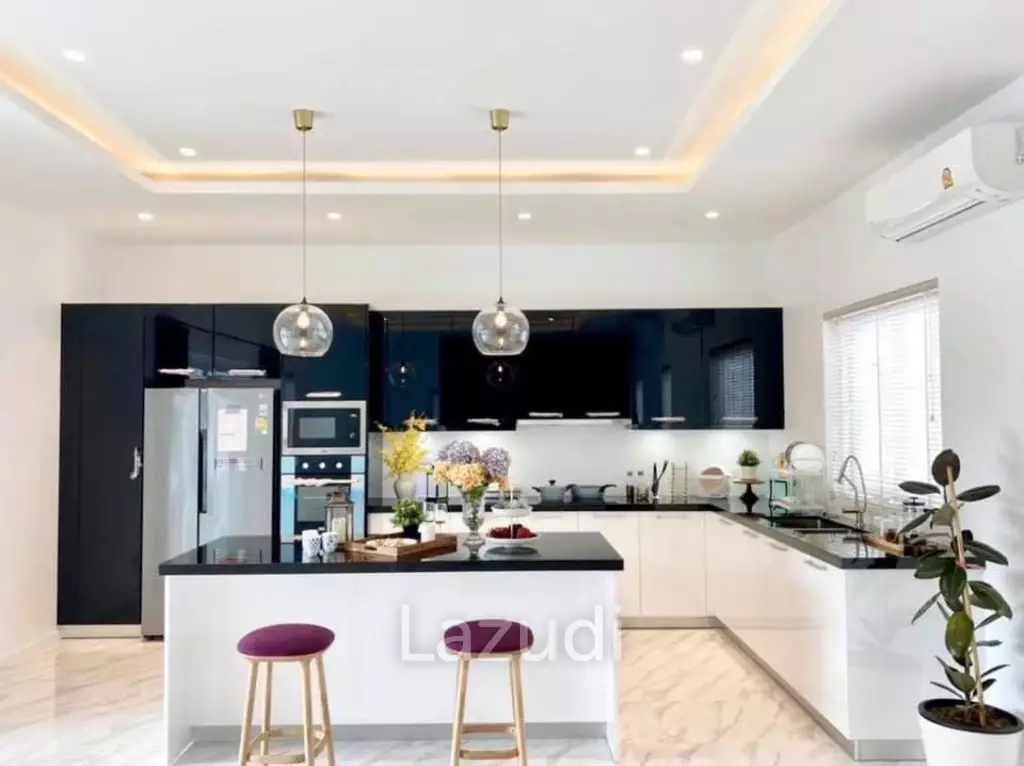 Aria : Luxury 3-Bedroom 3 bathroom Pool Villa, Hua Hin
