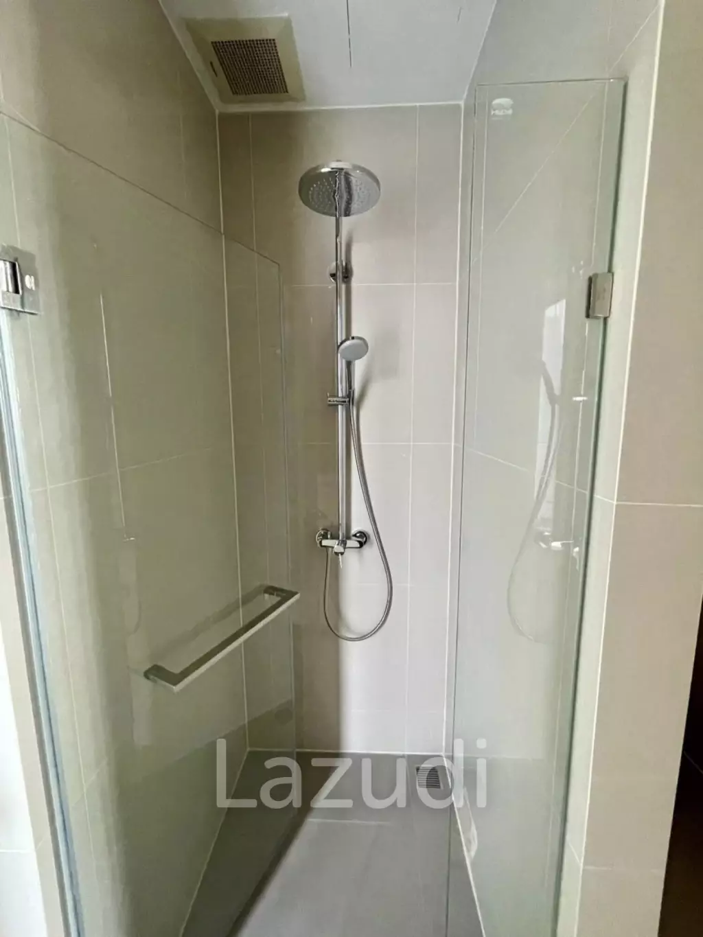 Spacious 2 Bedroom Condo in Park 24