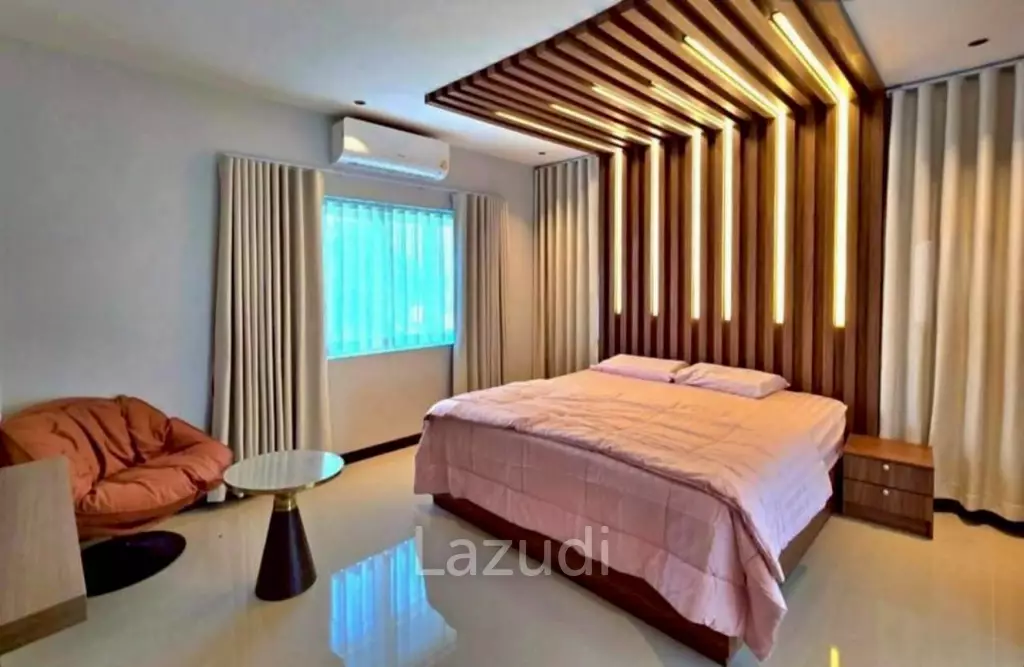 5 Beds 5 Baths 650 SQ.M. House In Toong klom - Tanman