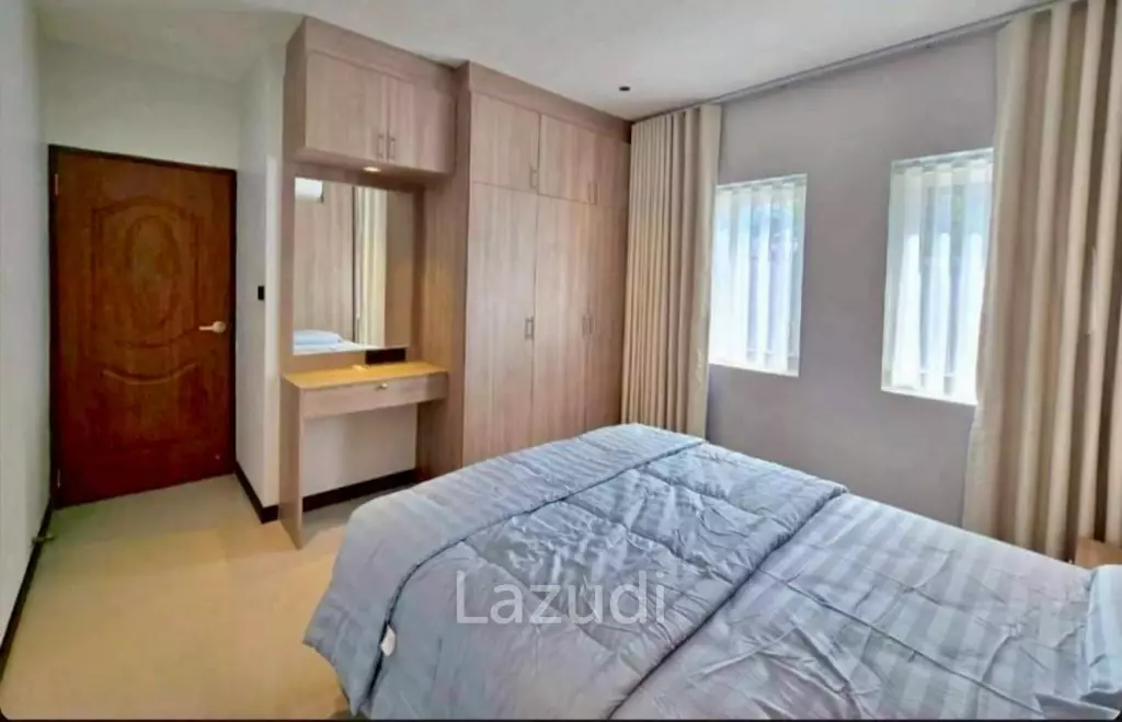 5 Beds 5 Baths 650 SQ.M. House In Toong klom - Tanman