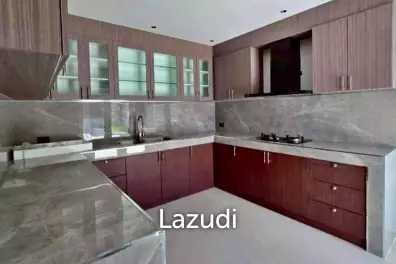 5 Beds 5 Baths 650 SQ.M. House In Toong klom - Tanman