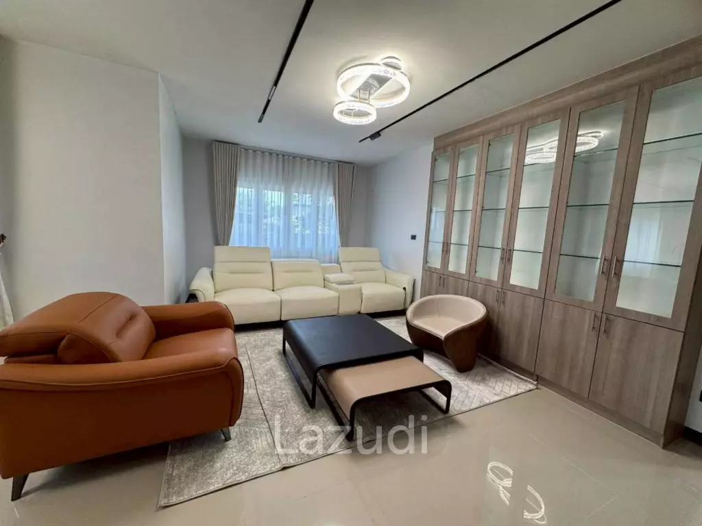 5 Beds 5 Baths 650 SQ.M. House In Toong klom - Tanman