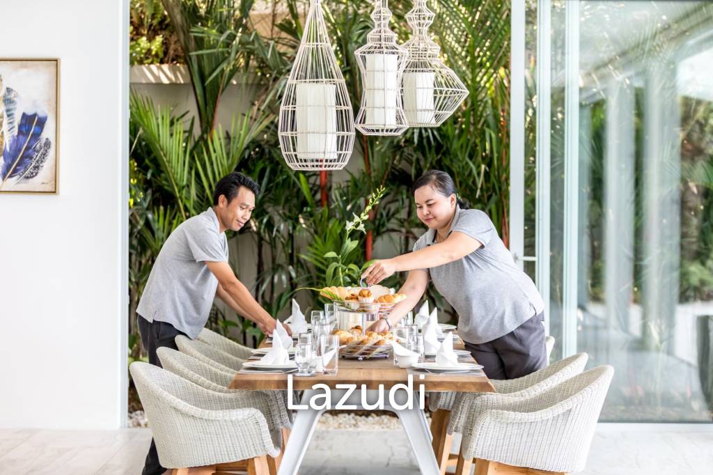 Blue Amber: Stunning Beachfront Luxury 4-Bedroom Villa