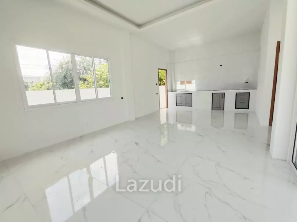 Brand New stand alone 3 bedroom house on Soi 102