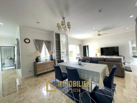 Nice Breeze 6: Neu renovierte 3 Schlafzimmer Pool Villa in Hua Hin