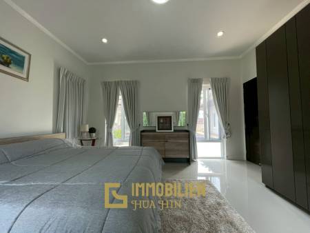 Nice Breeze 6: Neu renovierte 3 Schlafzimmer Pool Villa in Hua Hin