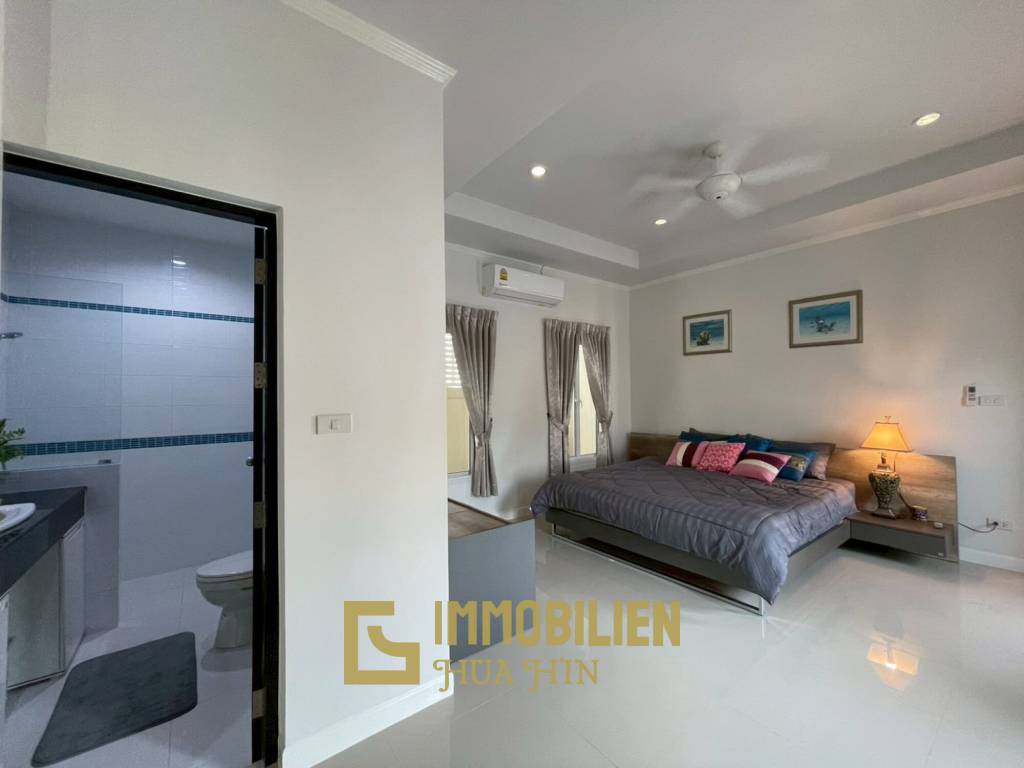 Nice Breeze 6: Neu renovierte 3 Schlafzimmer Pool Villa in Hua Hin