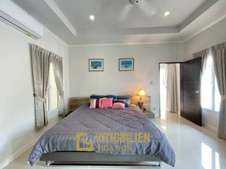 Nice Breeze 6: Neu renovierte 3 Schlafzimmer Pool Villa in Hua Hin