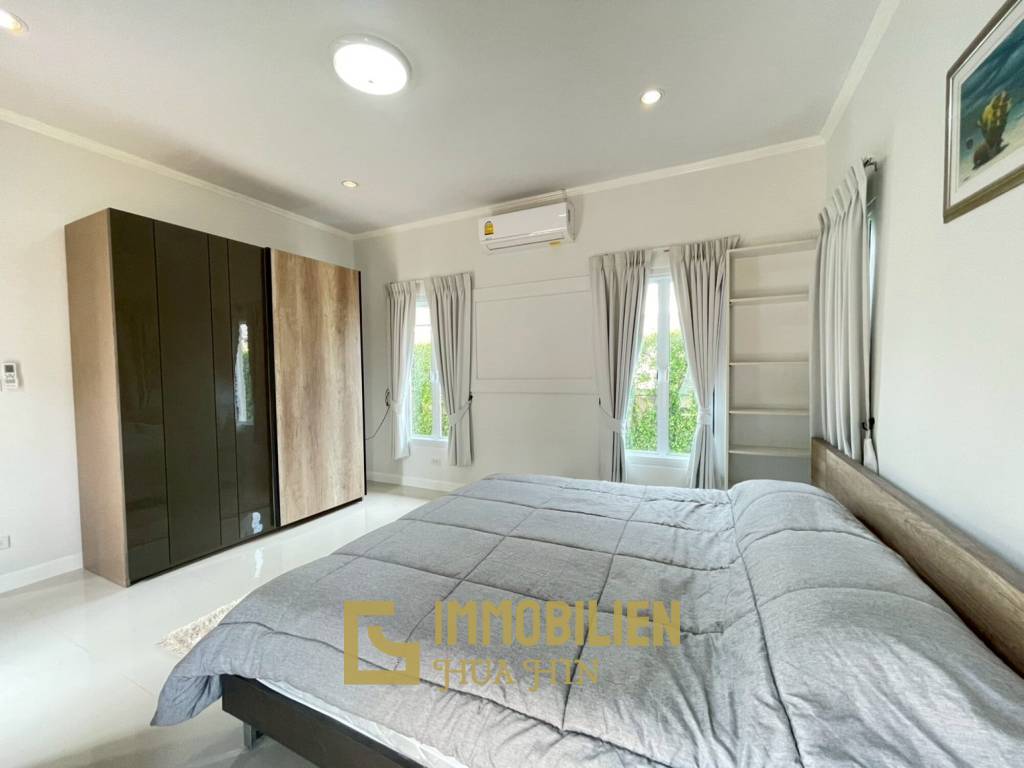 Nice Breeze 6: Neu renovierte 3 Schlafzimmer Pool Villa in Hua Hin