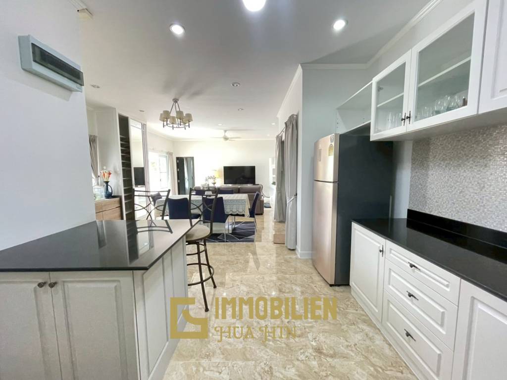 Nice Breeze 6: Neu renovierte 3 Schlafzimmer Pool Villa in Hua Hin