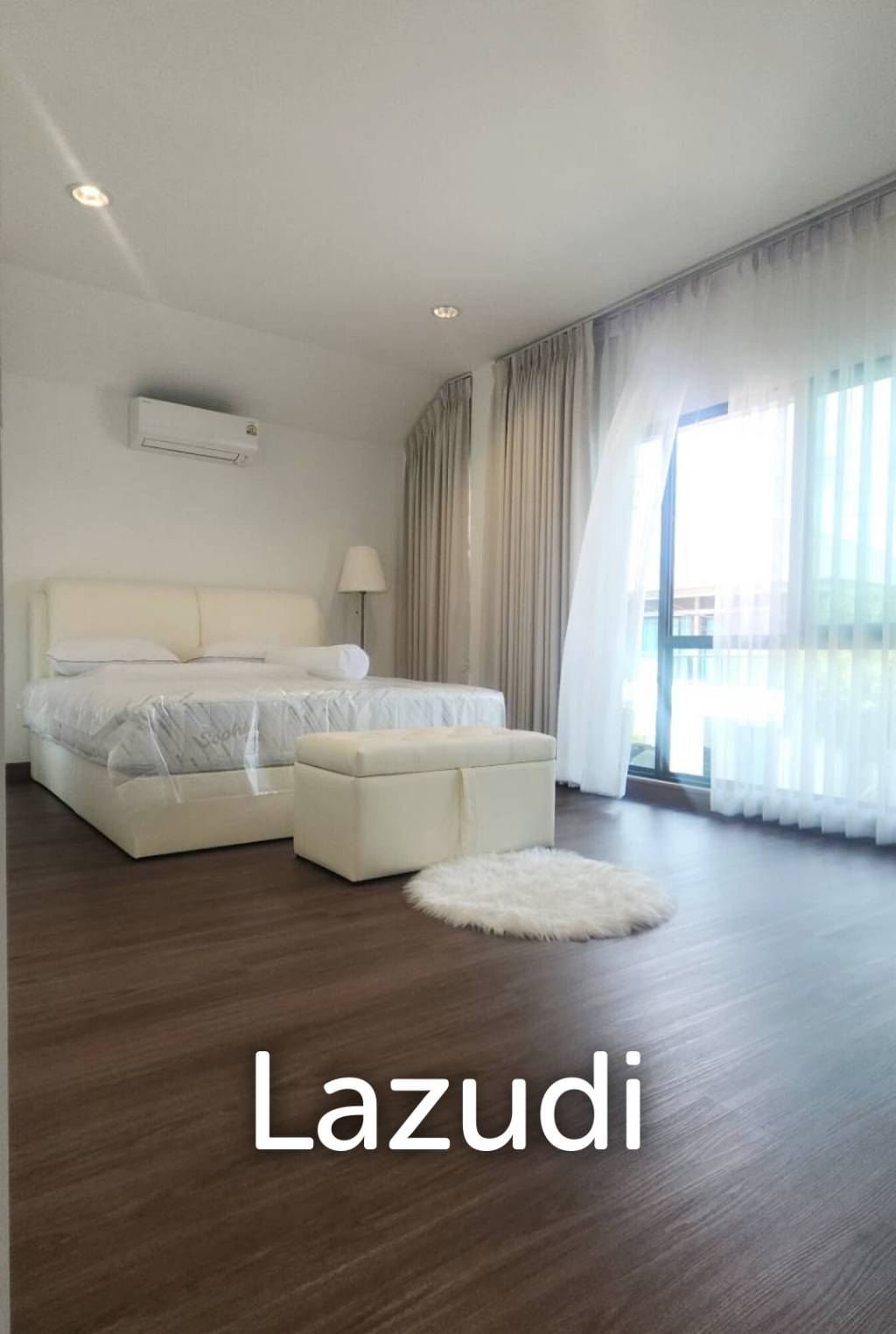 2 Storey 4 bedrooms House for Rent in Nirati project