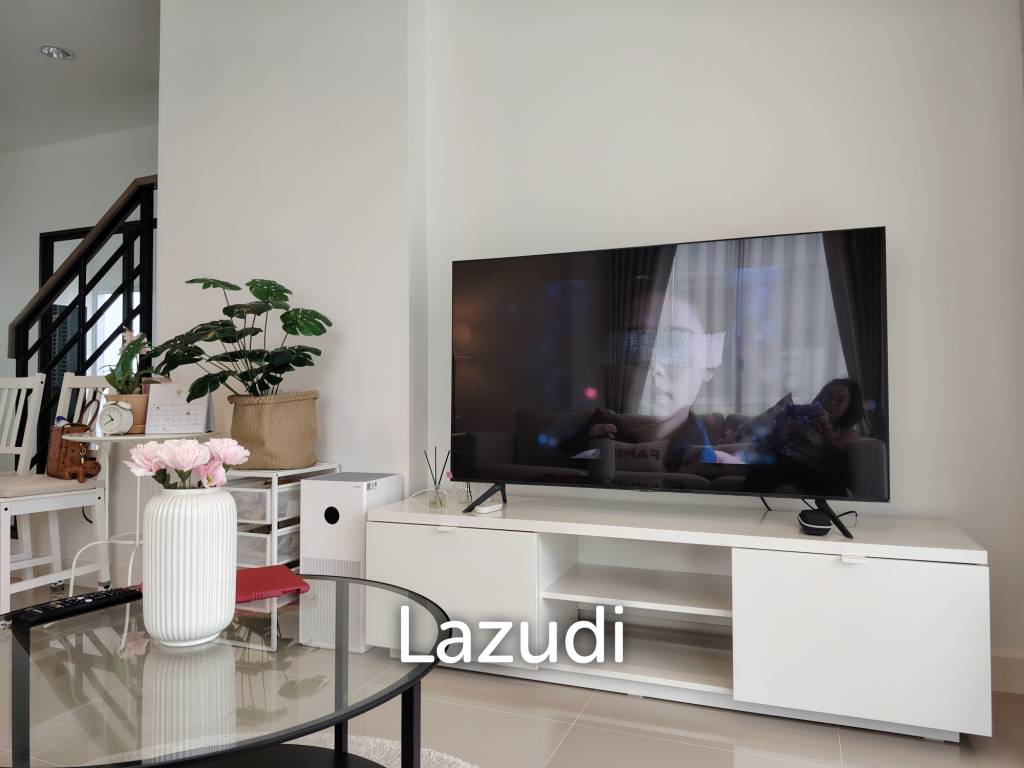 2 Storey 4 bedrooms House for Rent in Nirati project