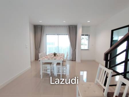 2 Storey 4 bedrooms House for Rent in Nirati project