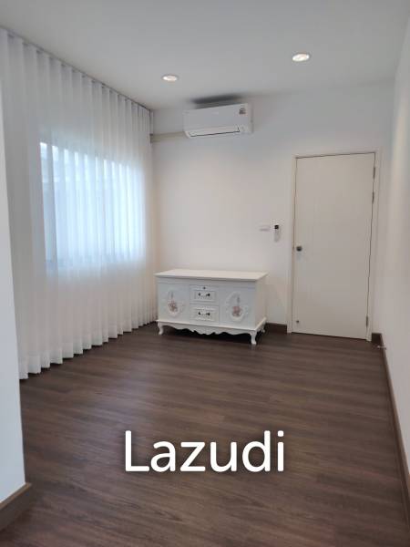 2 Storey 4 bedrooms House for Rent in Nirati project