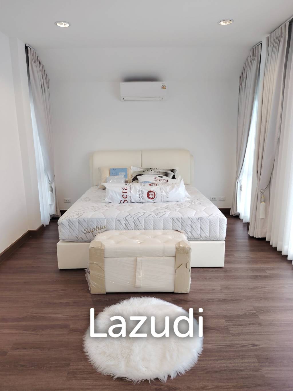 2 Storey 4 bedrooms House for Rent in Nirati project