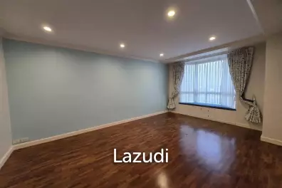 3 Bed 3 Bath 210 SQ.M Royal Castle Pattanakarn
