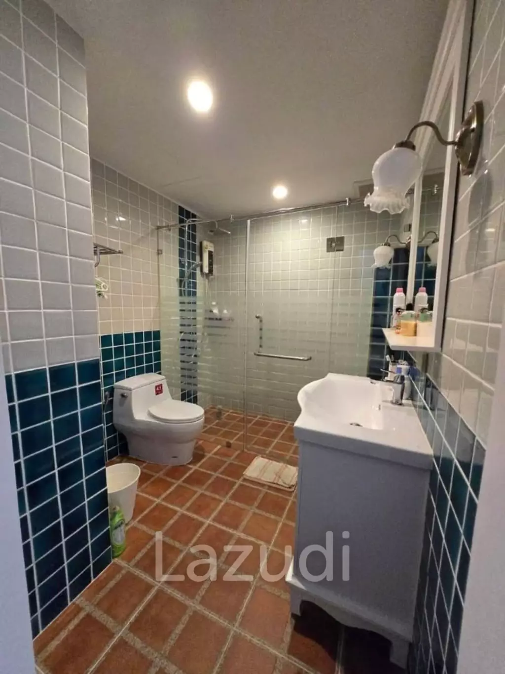 3 Bed 3 Bath 210 SQ.M Royal Castle Pattanakarn