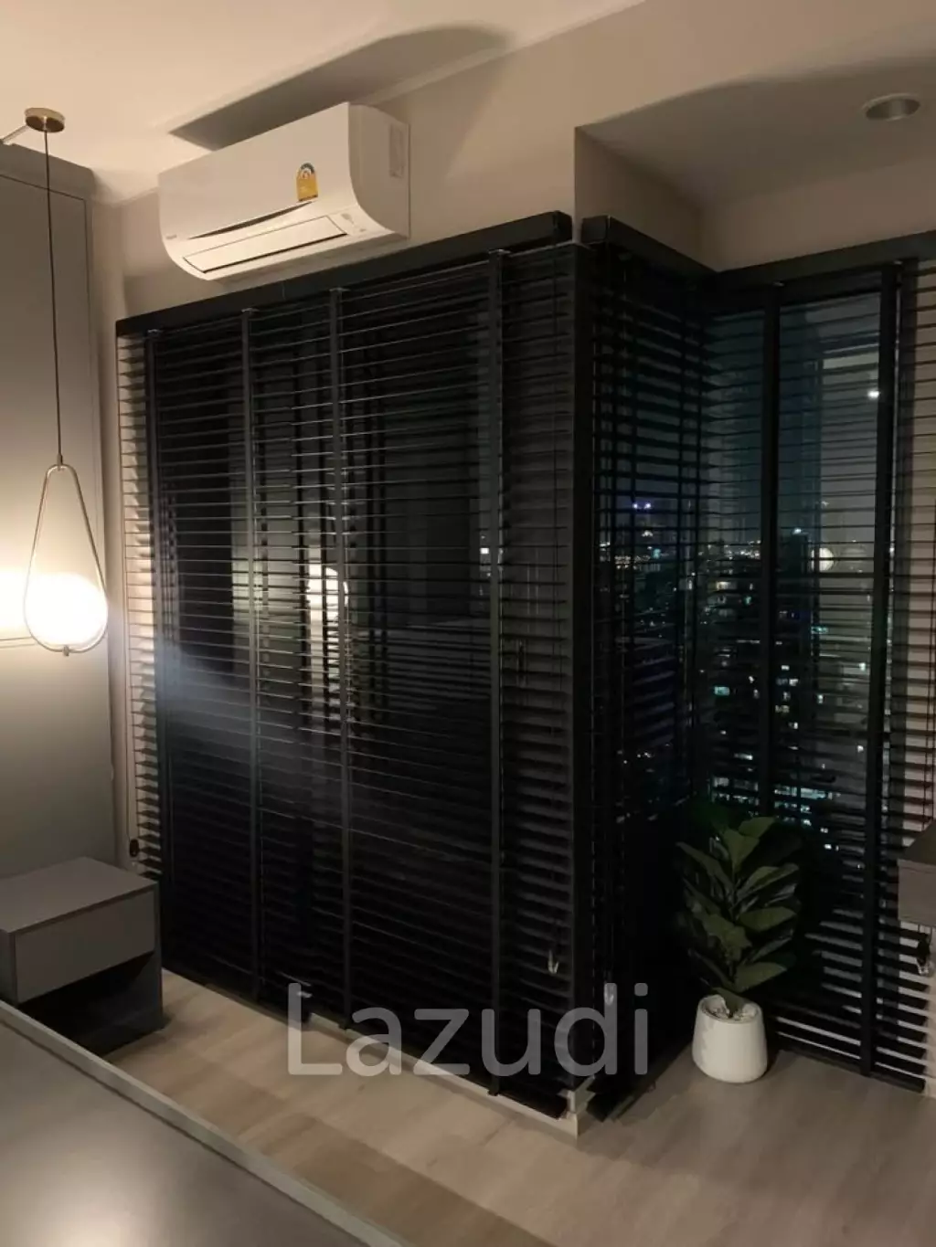 1 Bed 1 Bath 353SQ.M Ideo Ratchada-Sutthisan