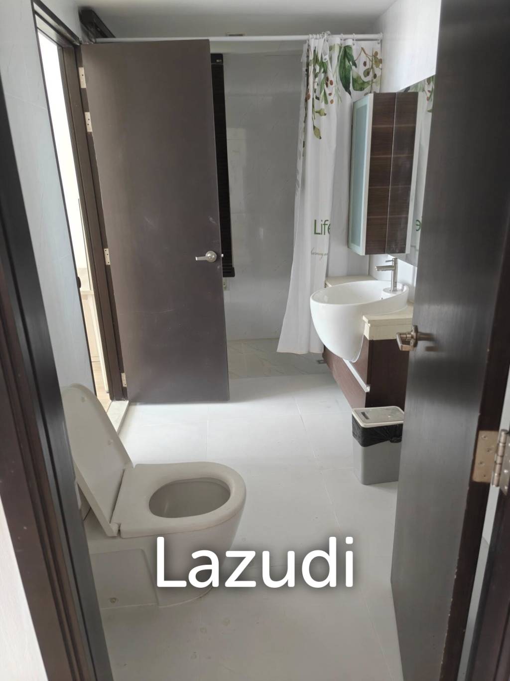 2 Bed 1 Bath 60 SQ.M Sky Walk Condominium