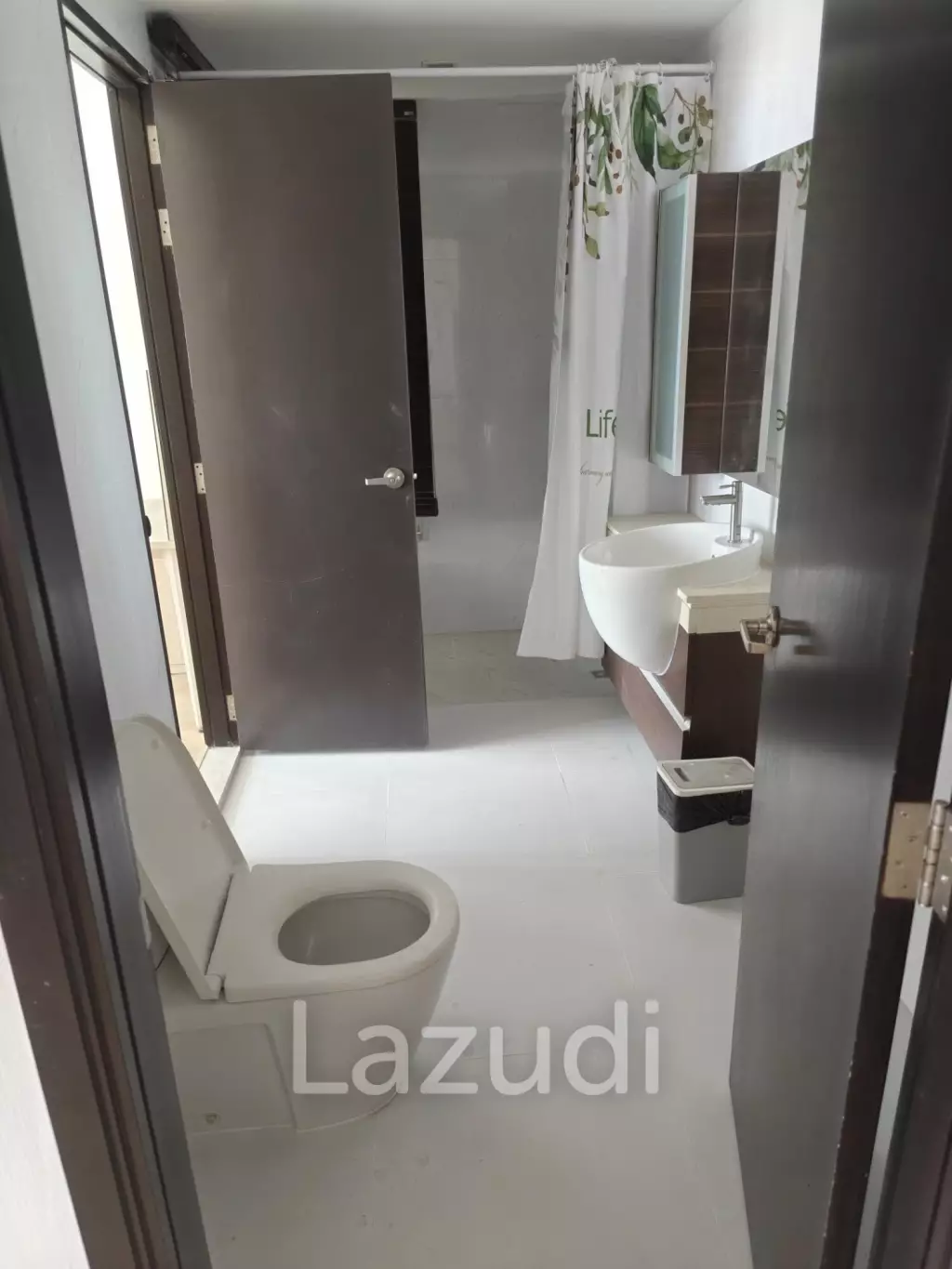 2 Bed 1 Bath 60 SQ.M Sky Walk Condominium