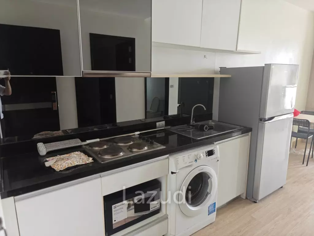 2 Bed 1 Bath 60 SQ.M Sky Walk Condominium