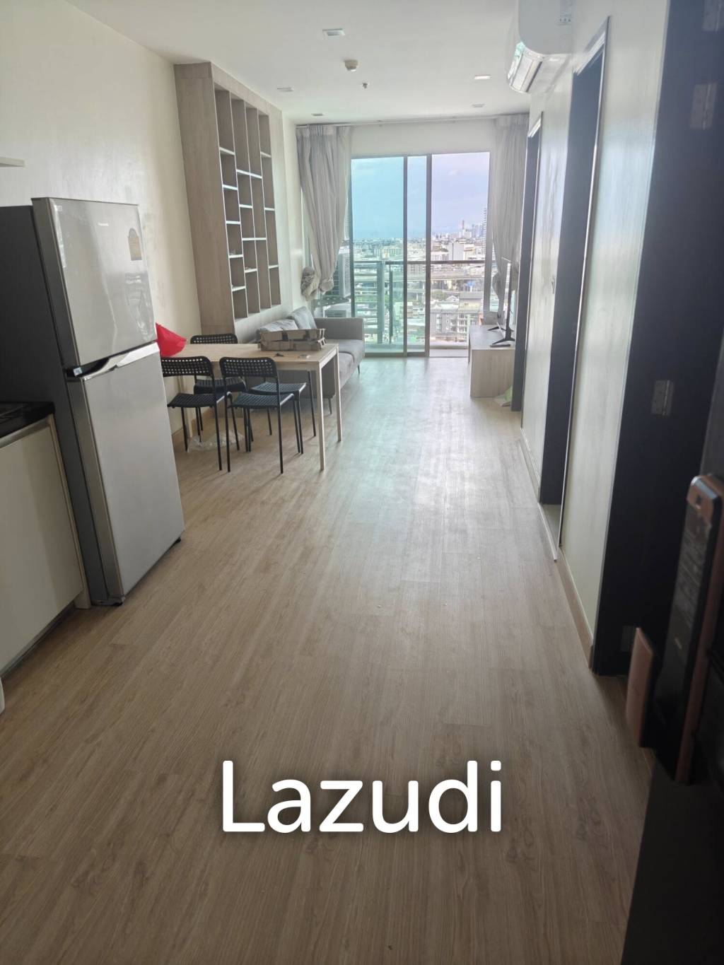 2 Bed 1 Bath 60 SQ.M Sky Walk Condominium
