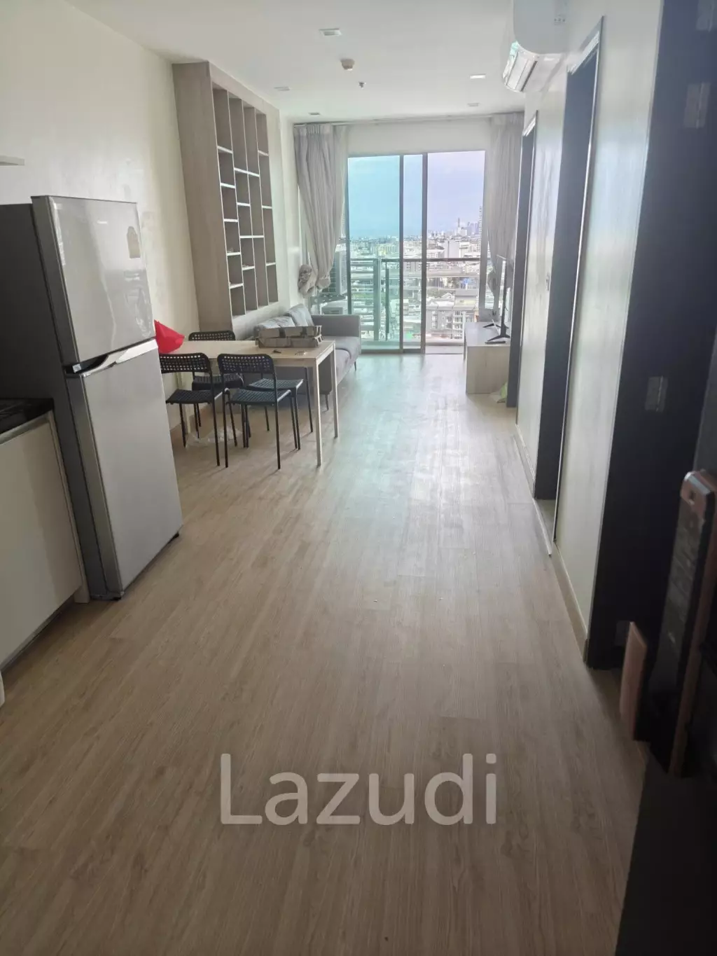 2 Bed 1 Bath 60 SQ.M Sky Walk Condominium