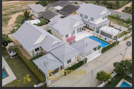 500 Meter zum Strand / 167 qm Wohnfläche / 3 Schlafzimmer