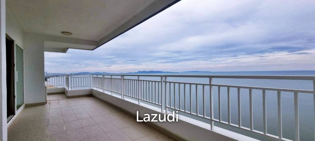 3 Beds 3 Baths 152 SQ.M. Lumpini Park Beach Jomtien