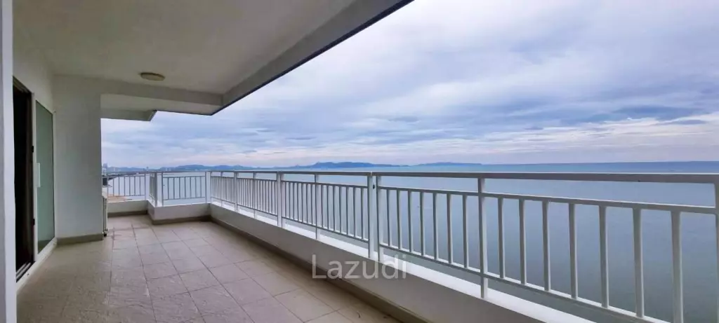 3 Beds 3 Baths 152 SQ.M. Lumpini Park Beach Jomtien