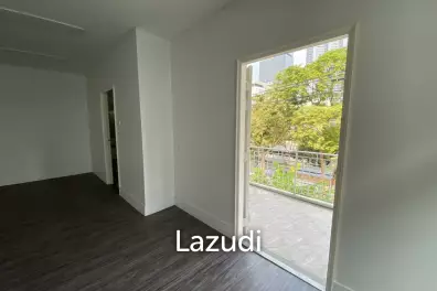 Spacious Modern Office in Bang Rak Bangkok