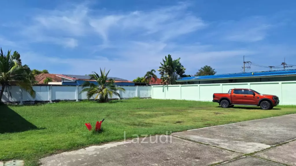 594 SQ.M. Perfect Plot Of Land For Sale In Huay Yai