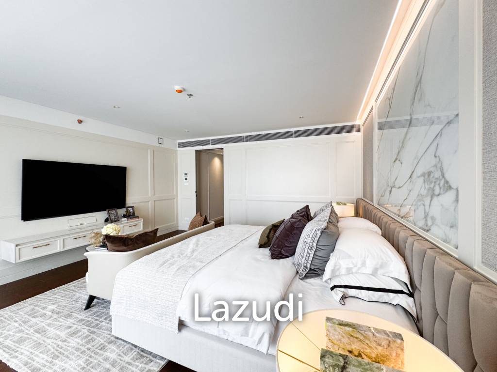Ultra-Exclusive Low Rise Condo BTS Phromphong