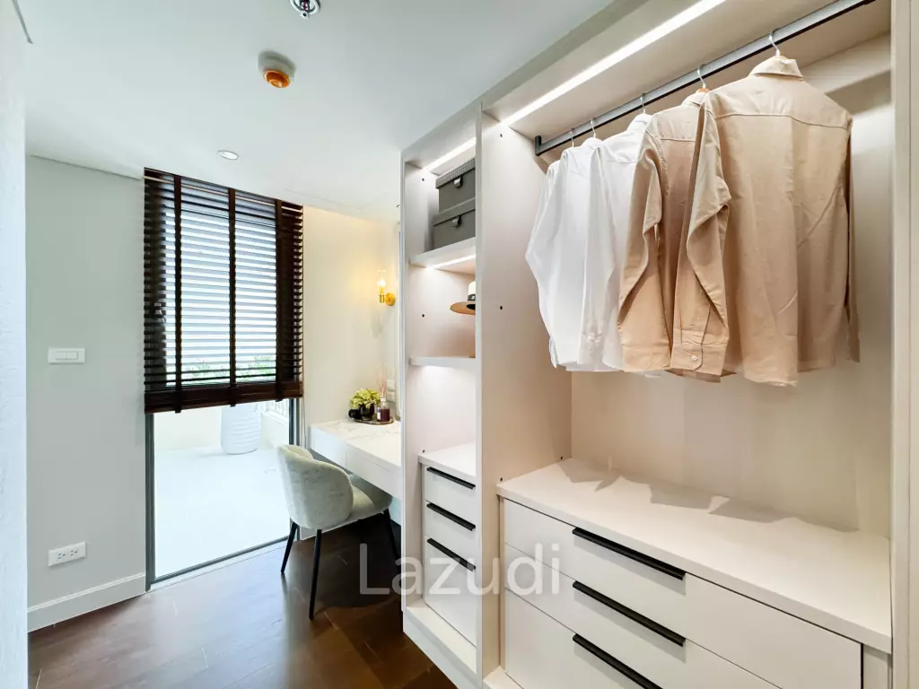 Ultra-Exclusive Low Rise Condo BTS Phromphong