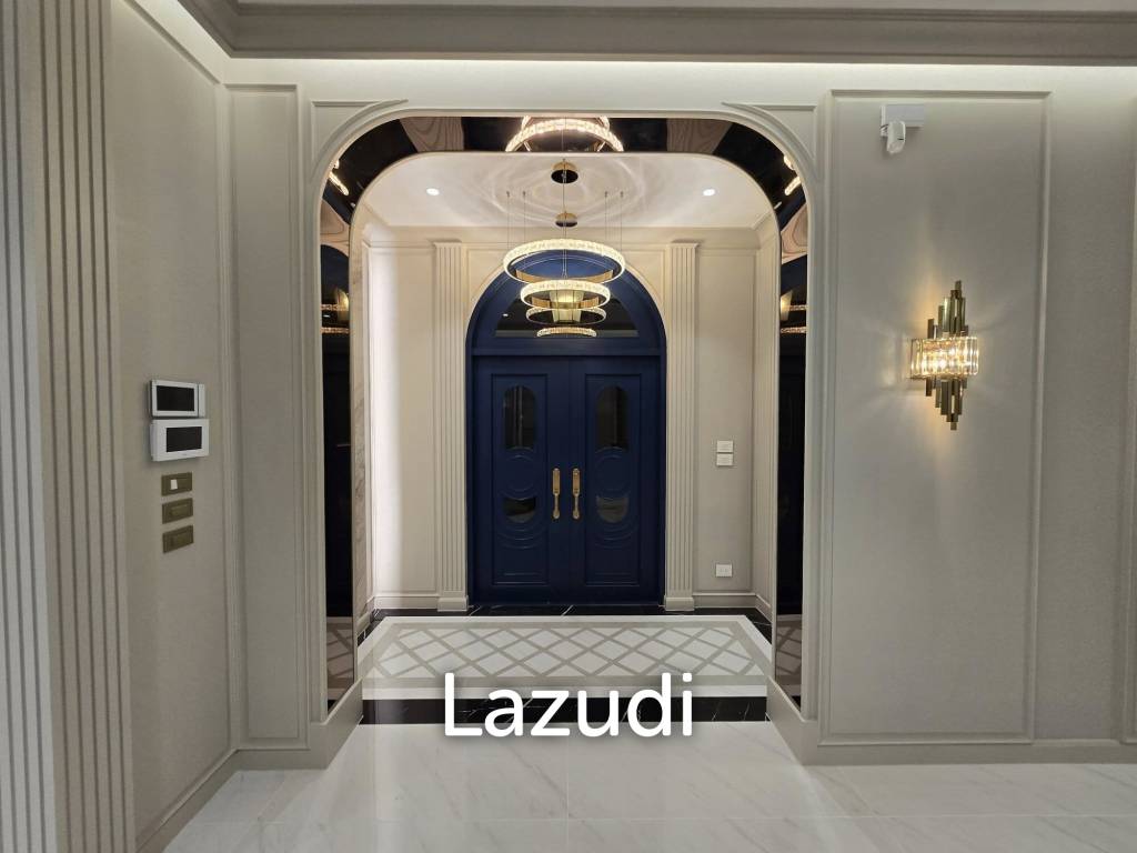 Luxury 4-Bedroom Detached Home in Hua Mak Bangkok