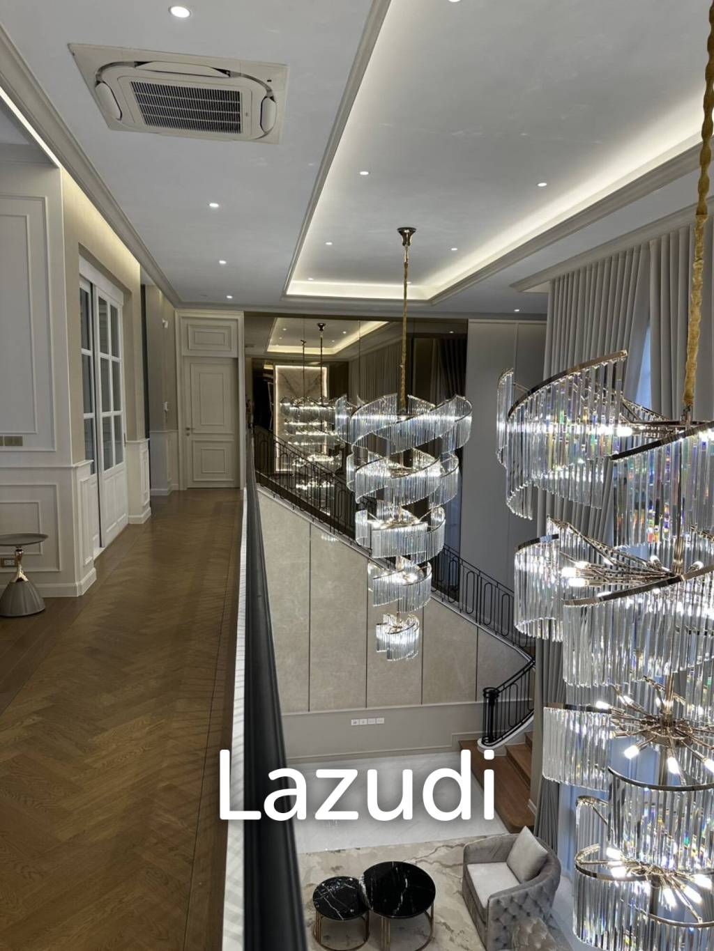 Luxury 4-Bedroom Detached Home in Hua Mak Bangkok