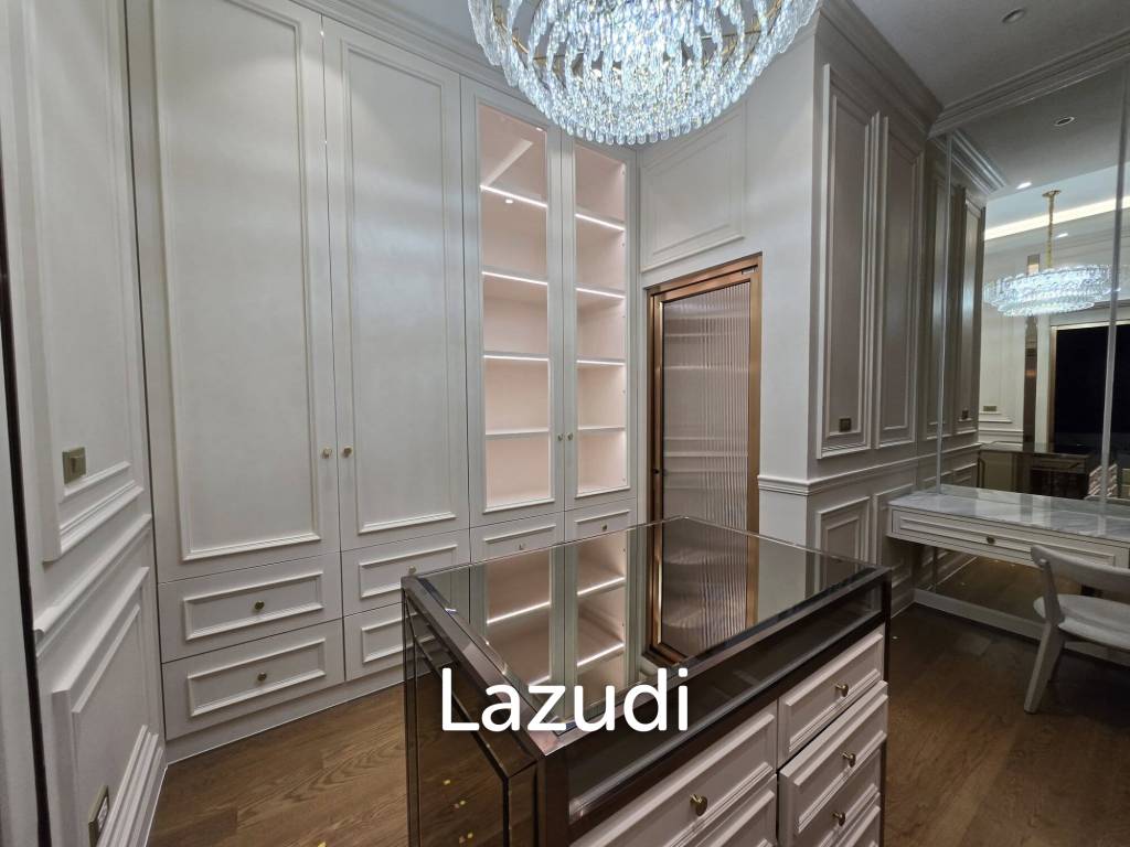 Luxury 4-Bedroom Detached Home in Hua Mak Bangkok