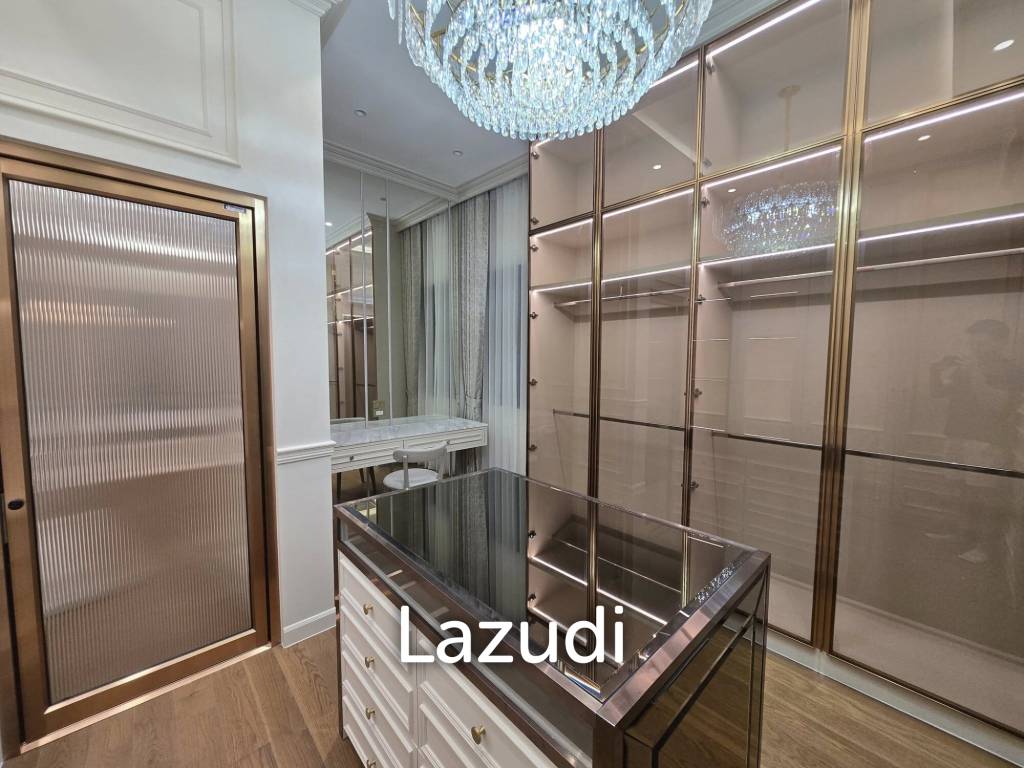 Luxury 4-Bedroom Detached Home in Hua Mak Bangkok