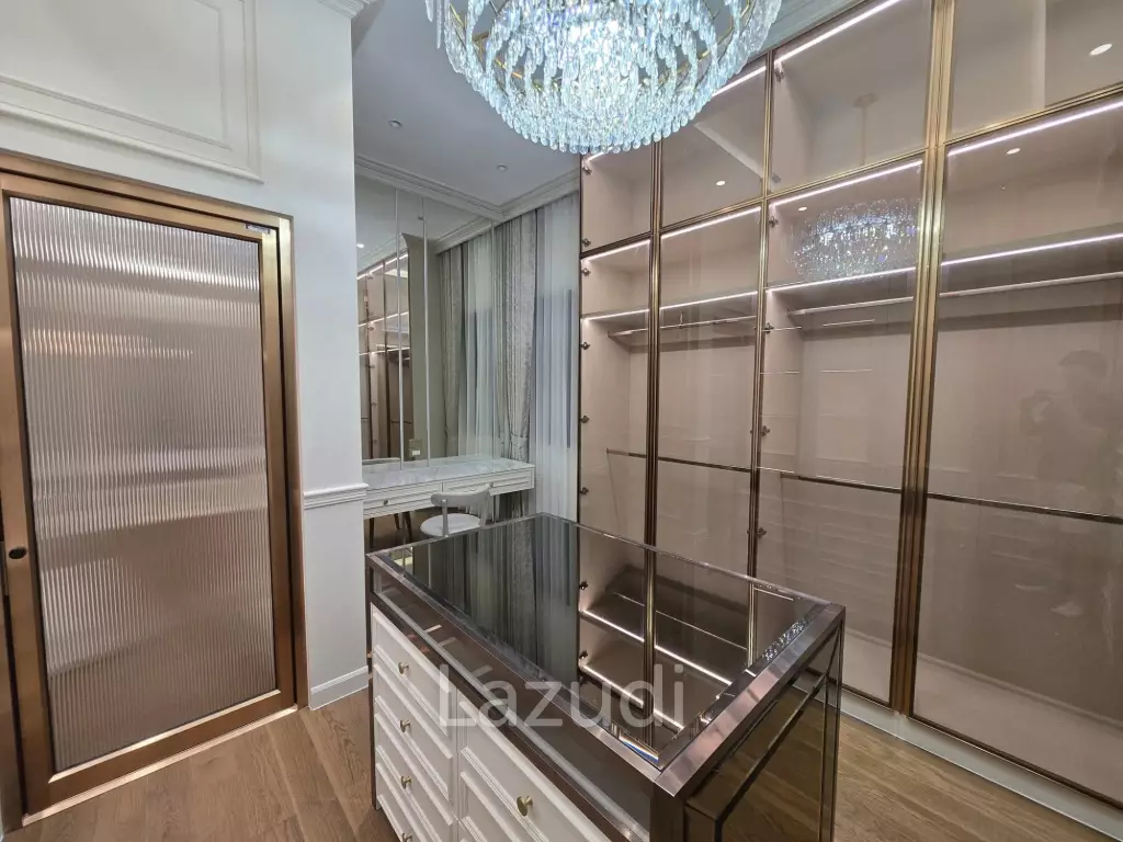 Luxury 4-Bedroom Detached Home in Hua Mak Bangkok