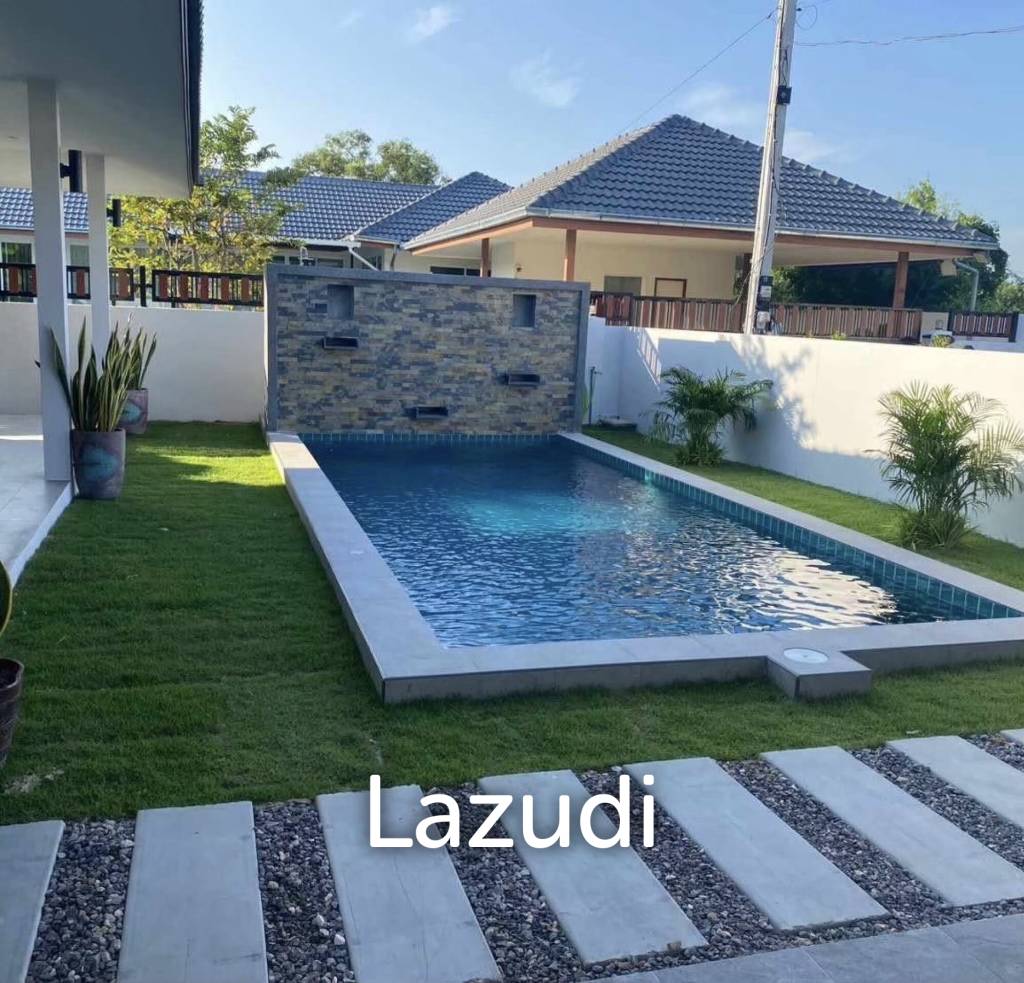 MIL POOL VILLAS : 3 bed pool villa close to town centre