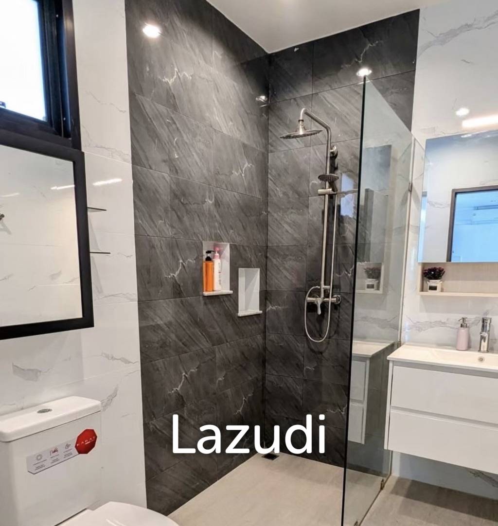 MIL POOL VILLAS : 3 bed pool villa close to town centre