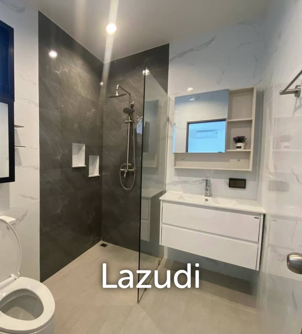 MIL POOL VILLAS : 3 bed pool villa close to town centre