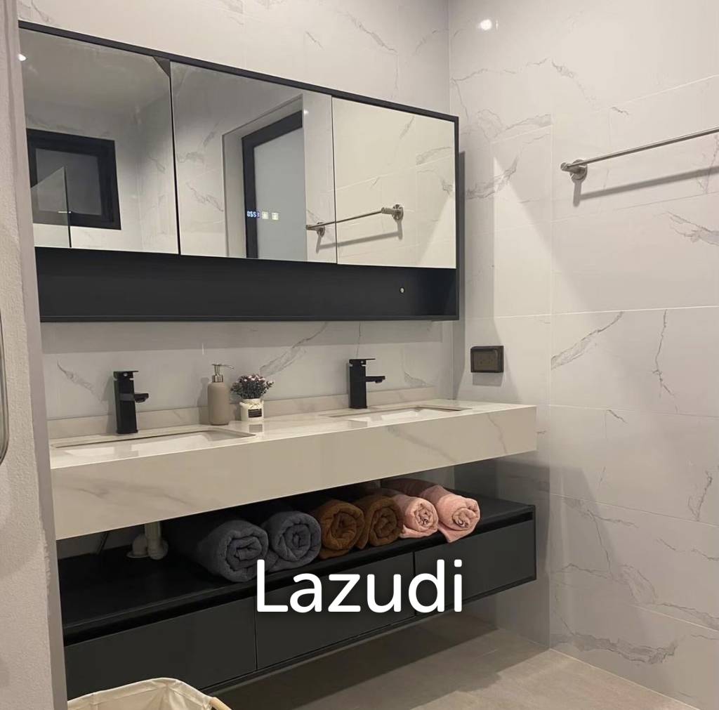 MIL POOL VILLAS : 3 bed pool villa close to town centre