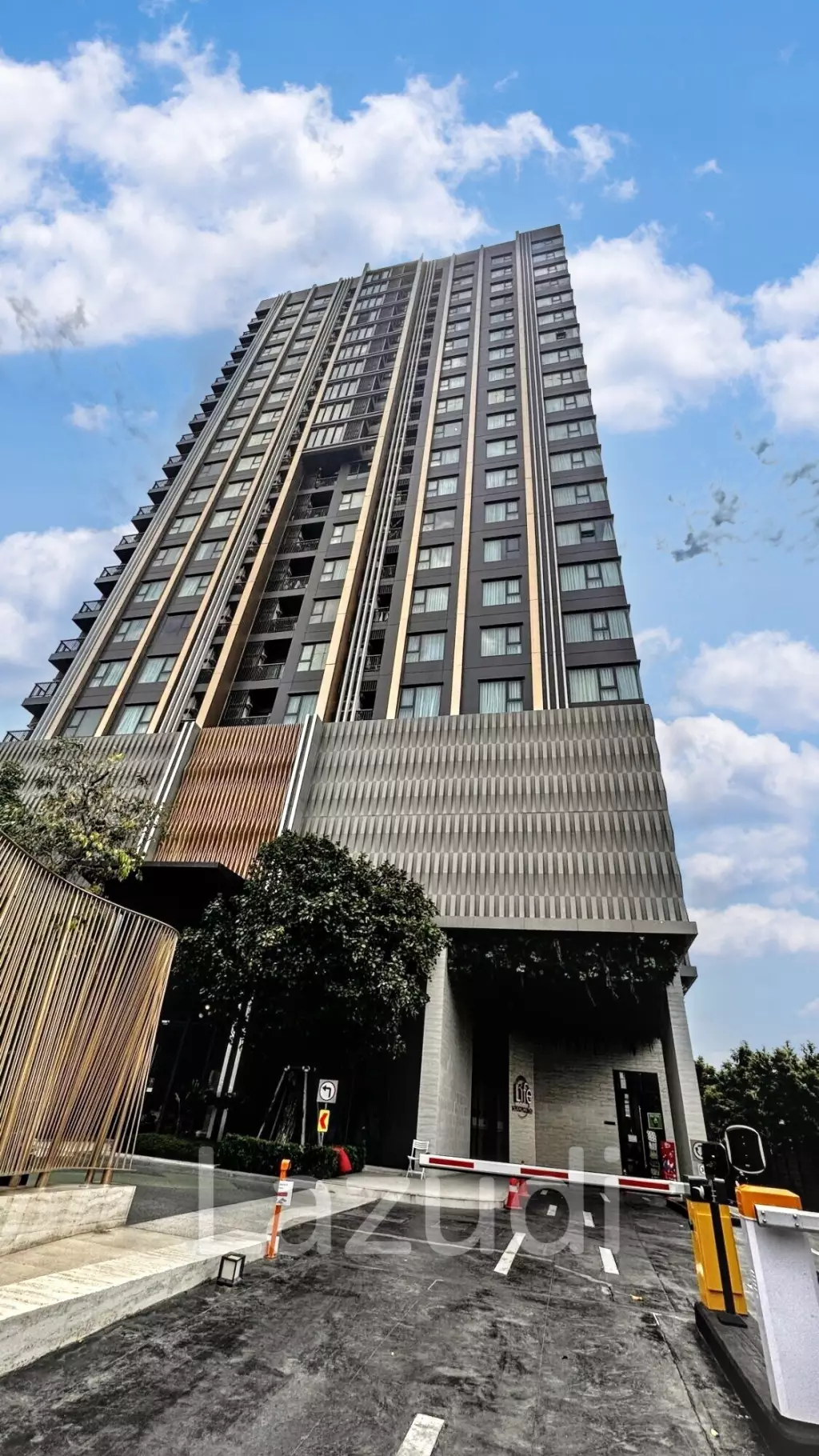 1 Bed 1 Bath 30 SQ.M Life Sukhumvit 62