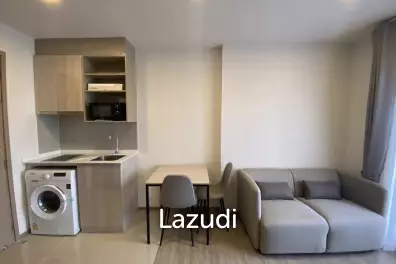 Modern 1-Bedroom Condo in Phra Khanong Bangkok