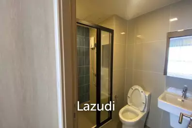 Modern 1-Bedroom Condo in Phra Khanong Bangkok