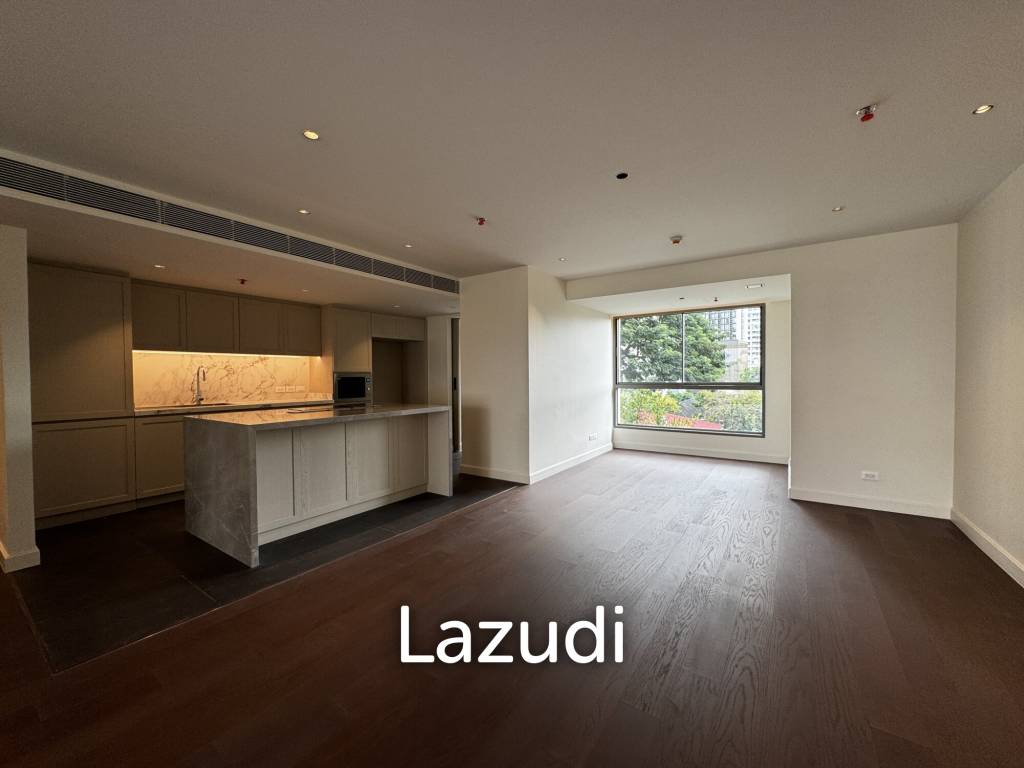 Private Condo Low Rise near BTS Phormphong