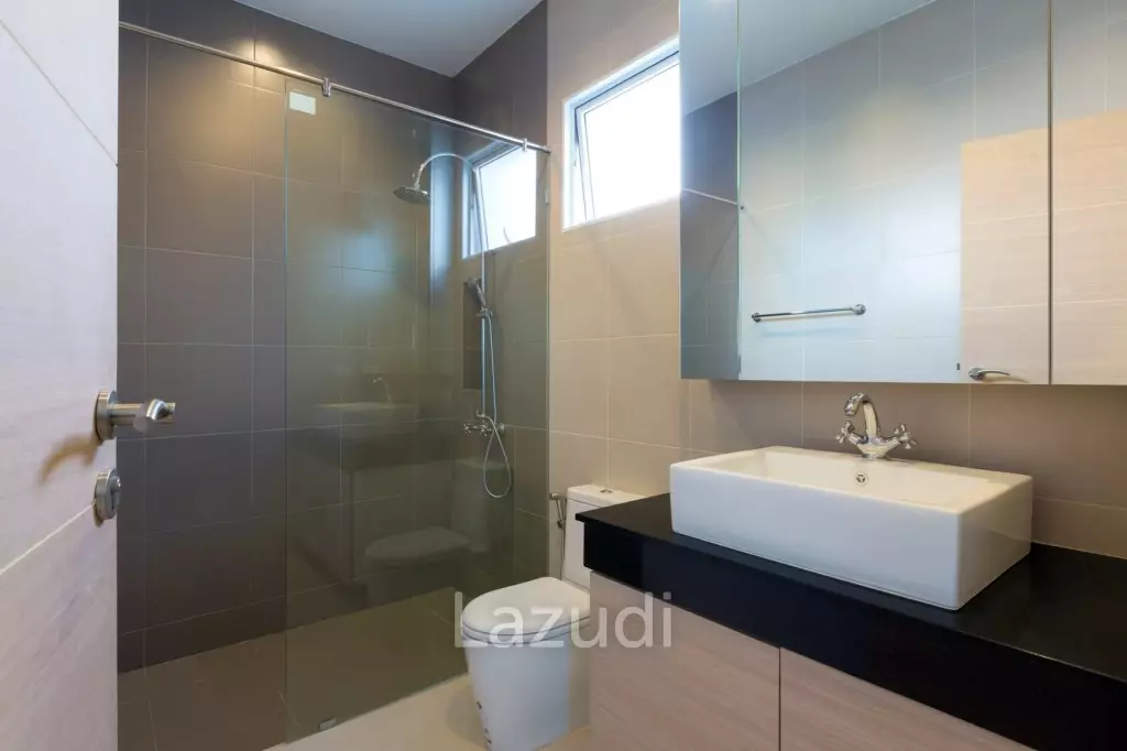 Elegant Modern Villa with Pool Hua Hin