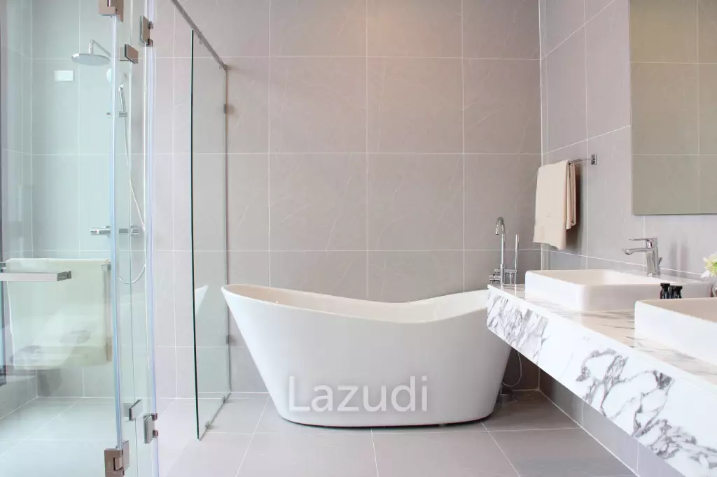 Exclusive Luxury Detached Houses MRT Suan Luang