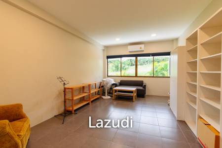 SINGLE HOUSE AT PALM HILLS GOLF COURSE : 3 bed direct view golf fairway